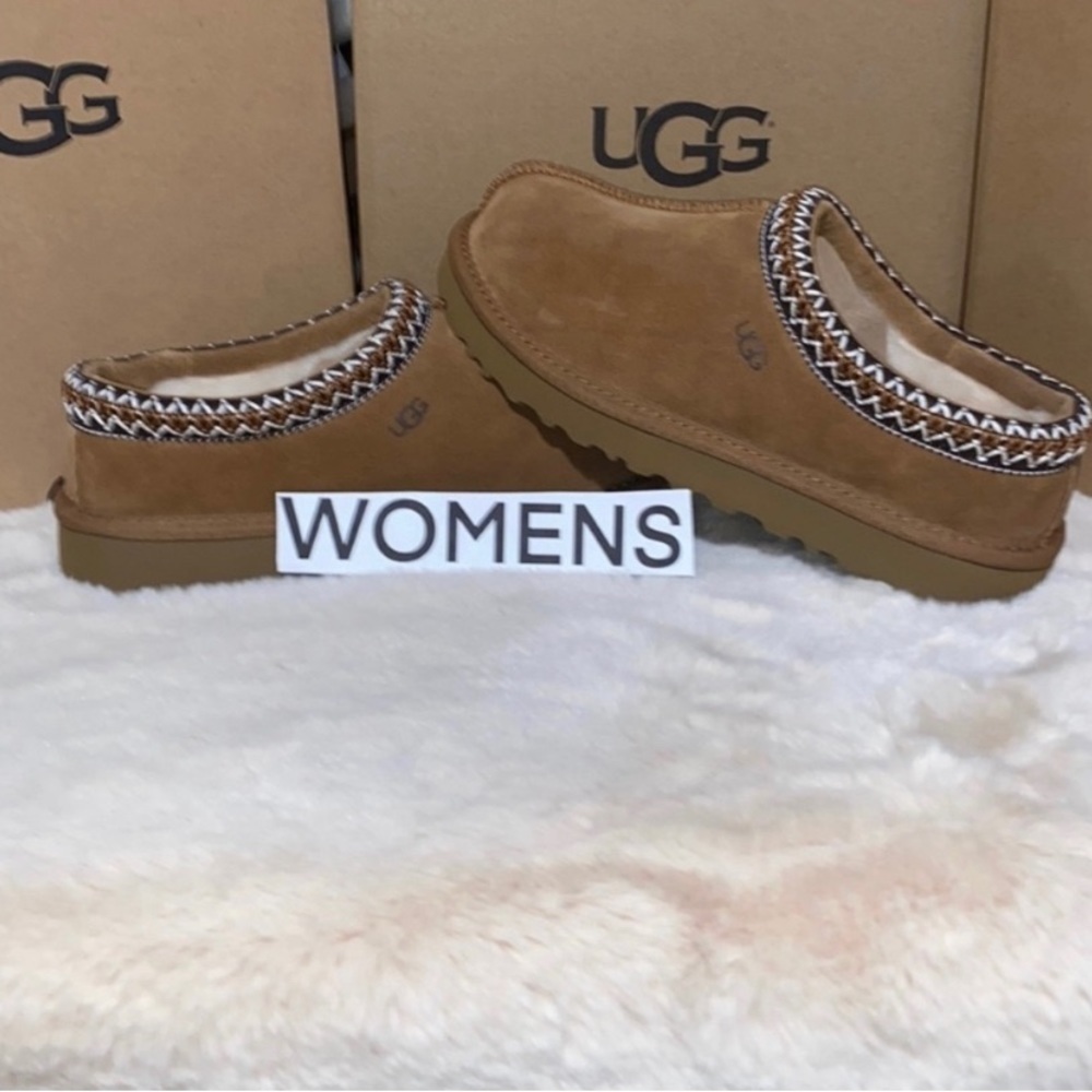 UGG TASMAN